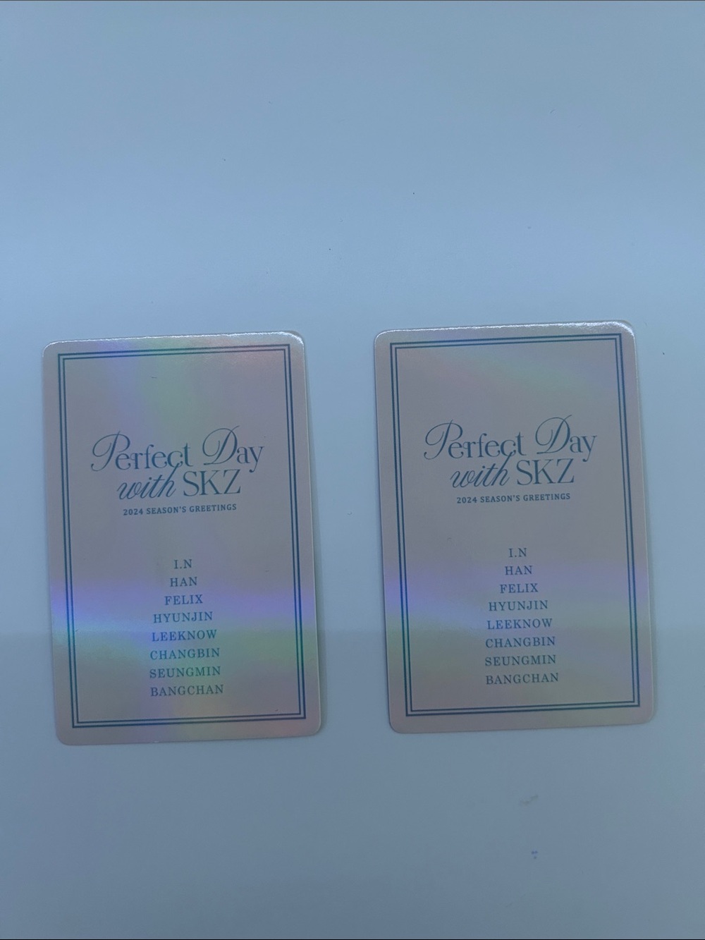 Set of 2 Holographic (Shiny) Hyunjin Stray Kids Photo Cards (Versace Photoshoot) - Picture 2 of 2